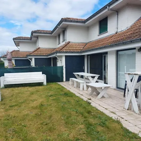 Zevekote Holiday home